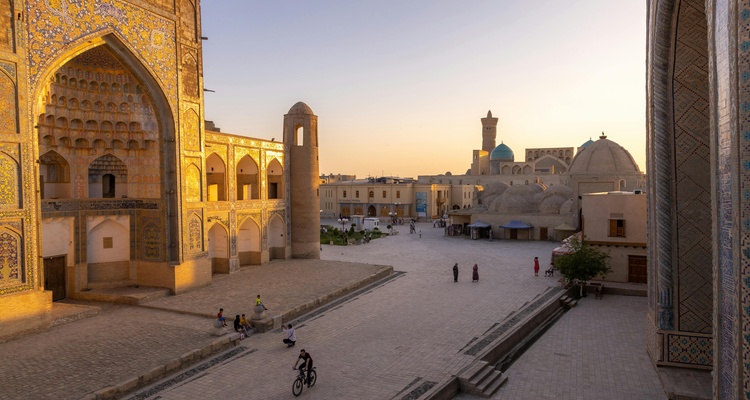 UZBEKISTAN CLASSICO