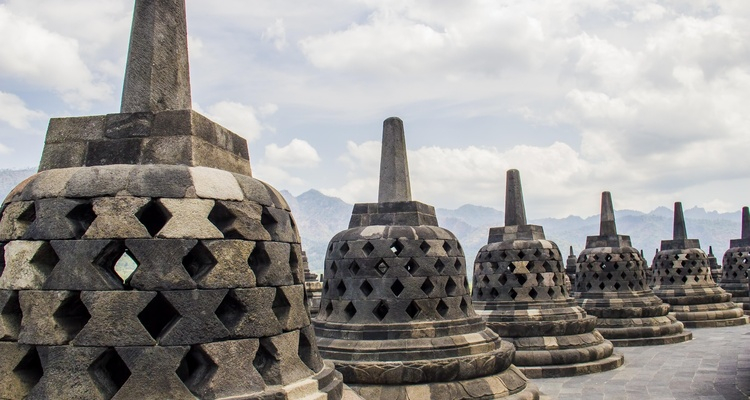 BALI E JAVA BY FLIGHT