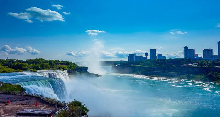 MINITOUR NIAGARA, TORONTO & 1000 ISOLE 